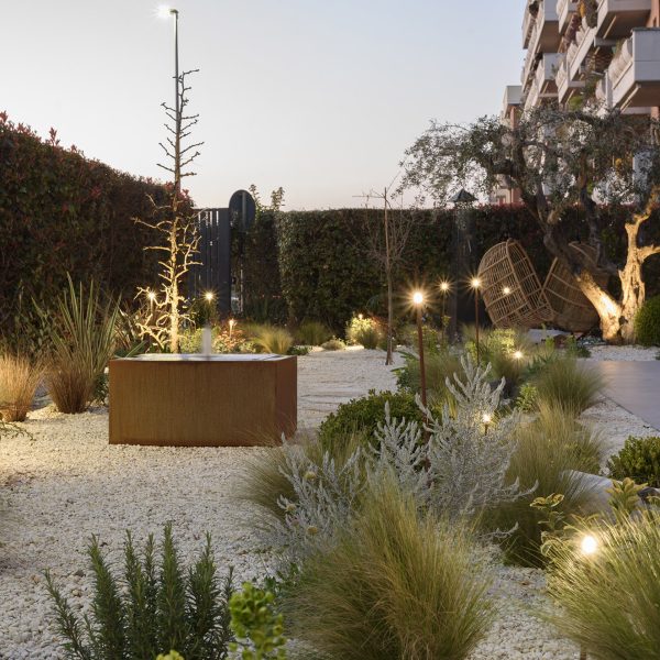 HOP - Illuminazione da esterno artigianale